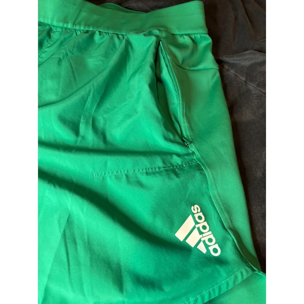 Adidas Aeroready Mens Athletic Shorts Green Zipper Pockets RN 88387